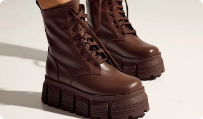 Bota Coturno Feminina Chunky Tratorada Julieta Marrom