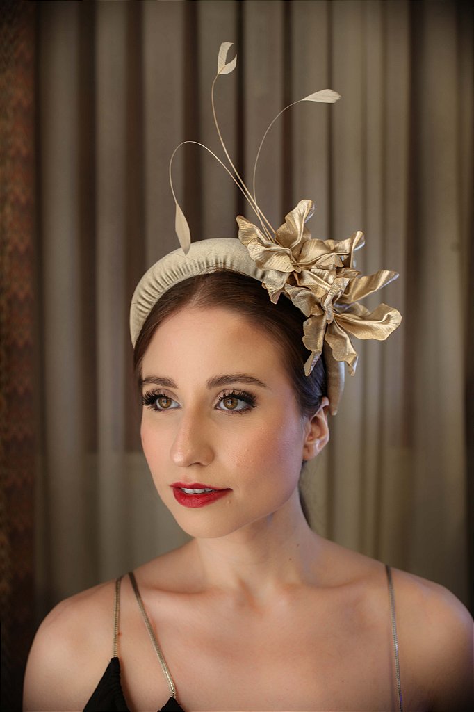 Cool Design ショップ　TIARA II Tiara Exclusiva JC Tiara Júlia Areia - Jomara Cid — Ateliê de Alta