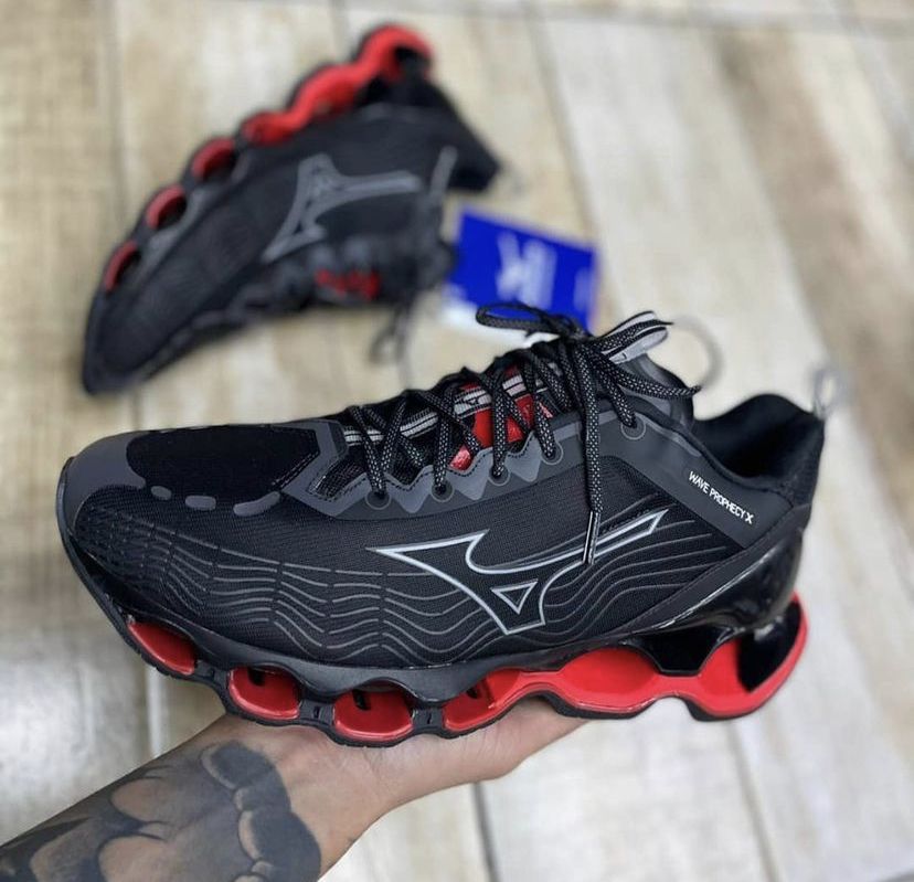 giuseppe zanotti out