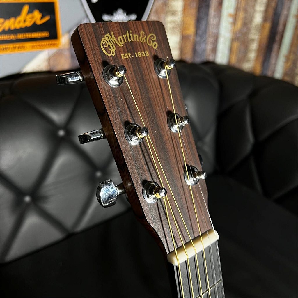 VIOLAO ELETROACUSTICO MARTIN DX1AE SOLIDO FOLK COM HARD CASE