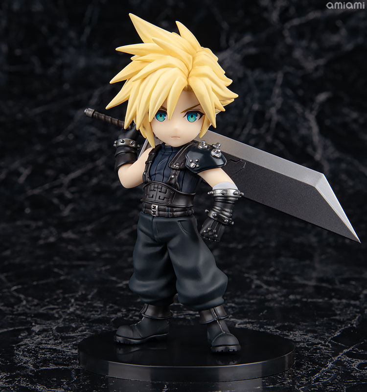 Final Fantasy VII Remake Adorable Arts Cloud Strife - Treasure box