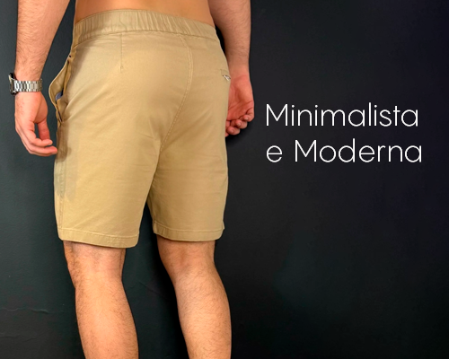Modelo vestindo Bermuda Sarja Premium Vidic