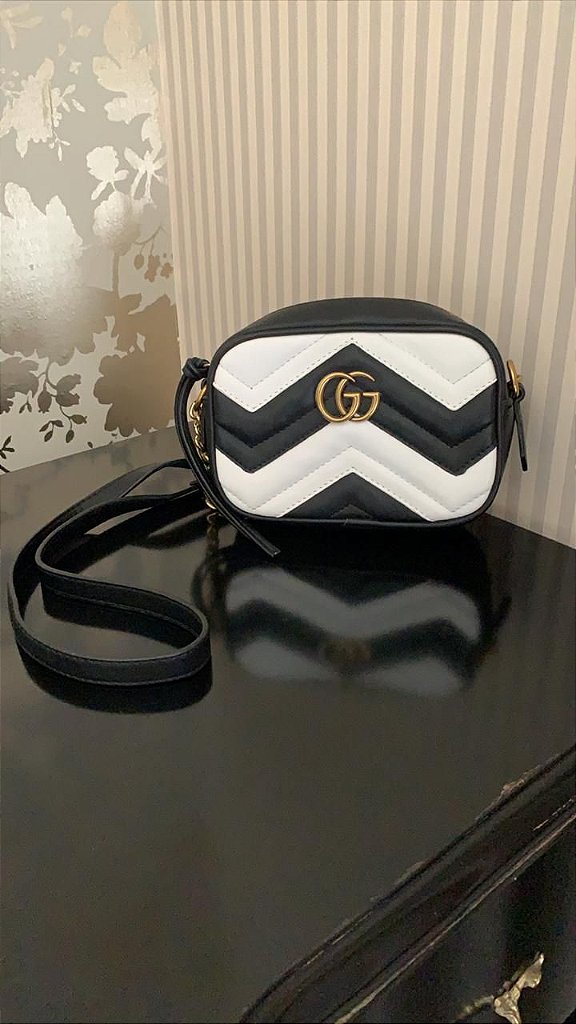 Bolsa Gucci Original transversal GG Marmont mini matelassê Feminino