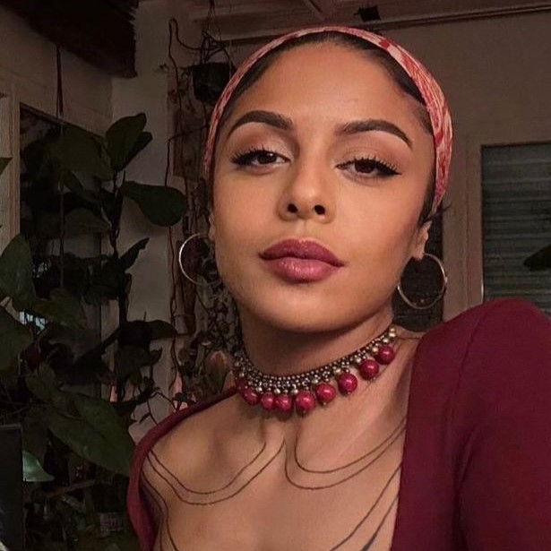 Amal Self Taught Painter - Egipcian based in Geneva