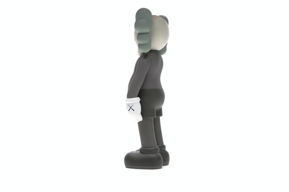 Boneco KAWS Companion Open Edition Vinyl Cinza - Boutique ZeroUm
