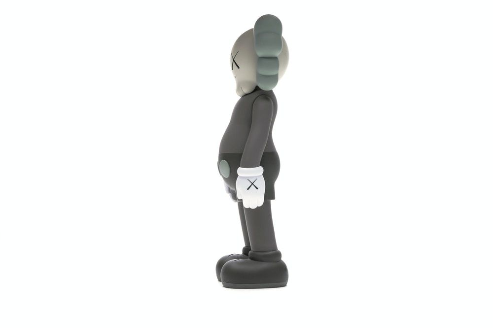 Boneco KAWS Companion Open Edition Vinyl Cinza - Boutique ZeroUm
