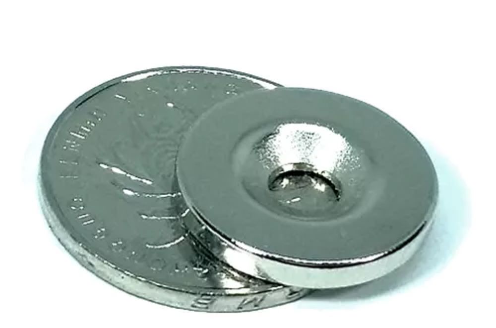 Kit com 5 Peças Ímã de Neodímio 20x3mm N35 Disco com Furo - Lorben
