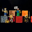 Bonecos Roblox Action Collection - Aniversário de 15 Anos: Set Dourado de  Colecionador (8 Peças), Jazwares - Bazaar Geek
