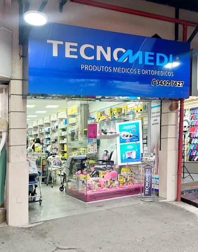 Fachada da loja Tecnomedi Freguesia em Jacarepaguá, no Shopping Main Street
