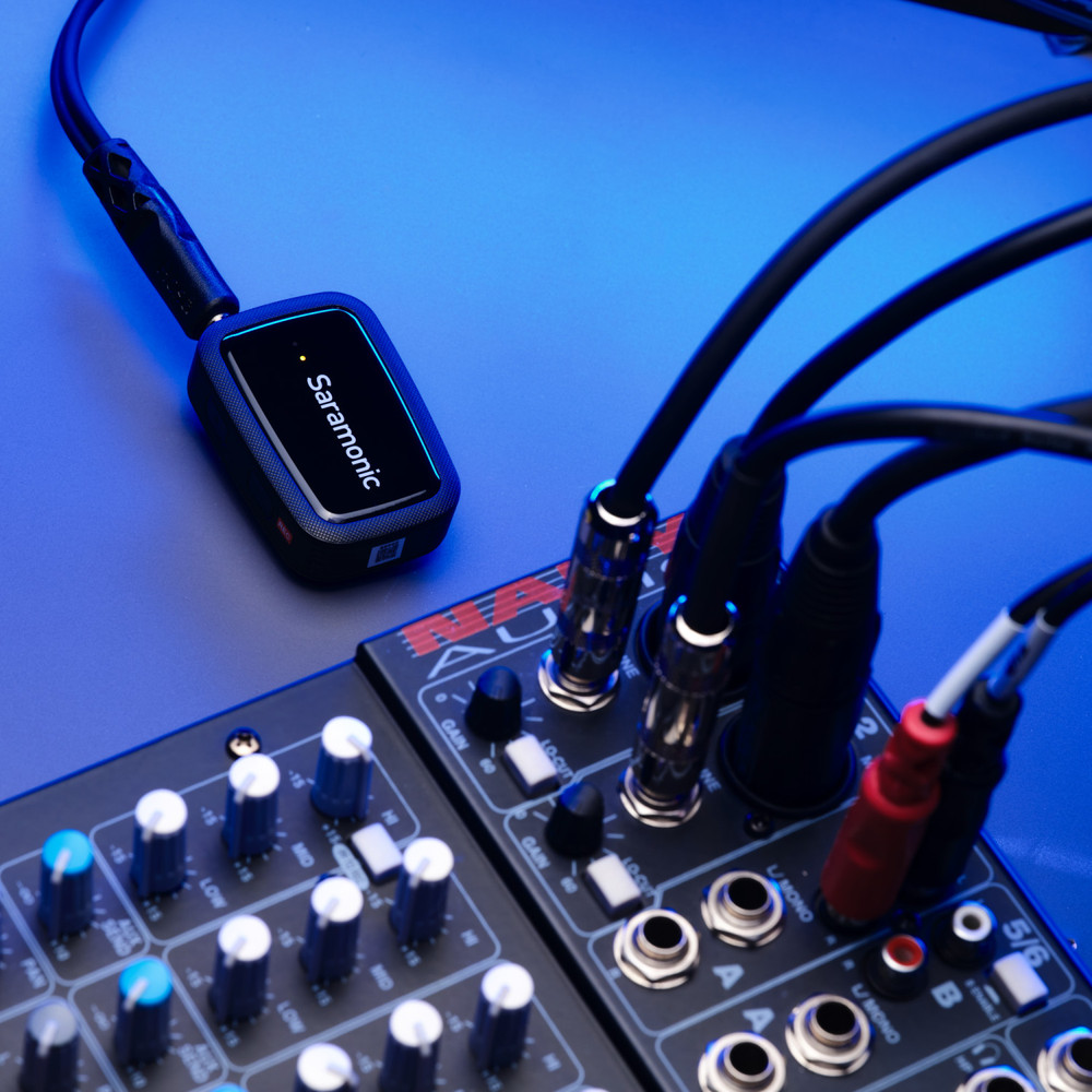 Saramonic 4ch ワイヤレスピンマイク　Blink500 Pro B8 Sistema de microfone sem fio de quatro canais para 4 pessoas