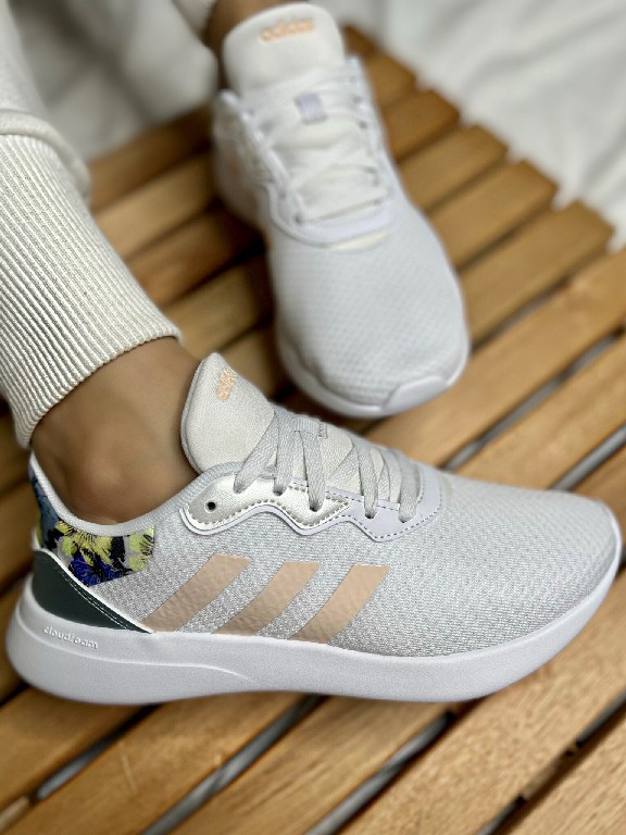 Tênis Adidas Off White - Calzatto