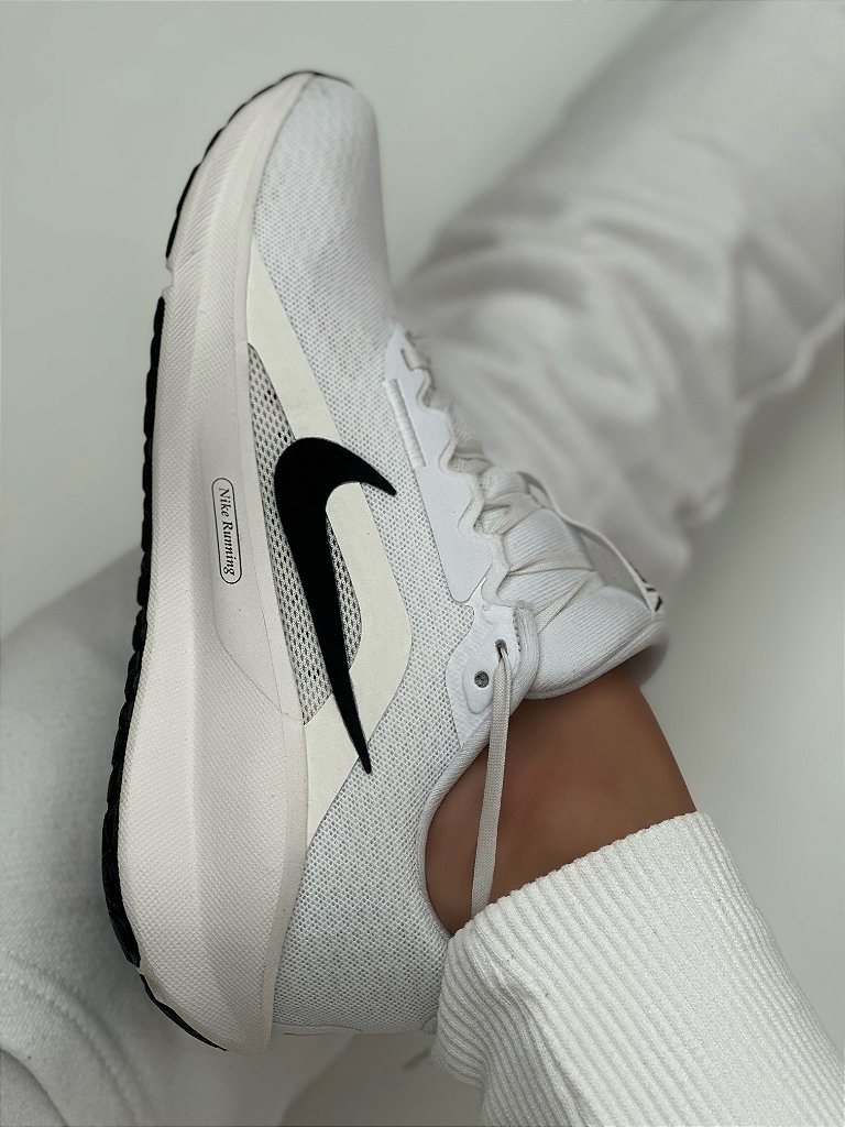 Tênis Nike Branco - Calzatto