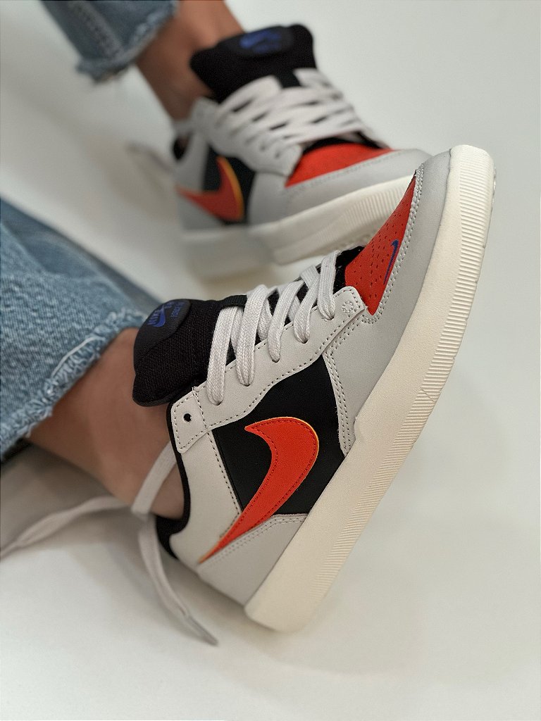 Tenis Nike Calzatto