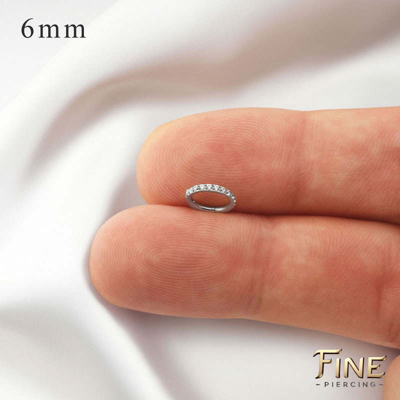 Piercings Argolas de Titânio Cravejadas de Zircônias