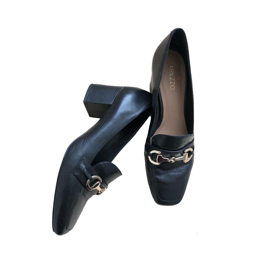 Sandália Preta Couro Bloco Geométrica | Arezzo