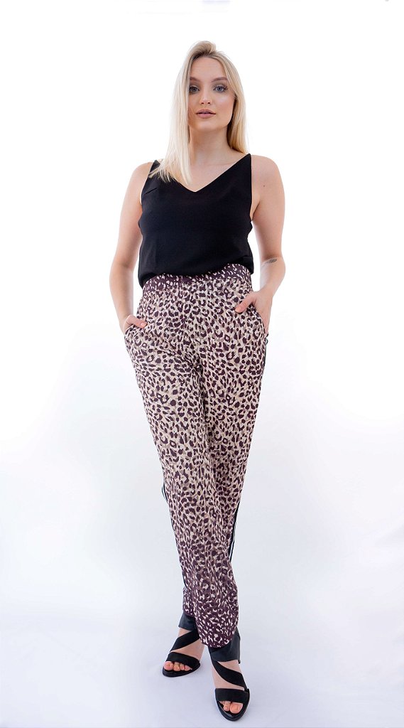 calça com listra de onça