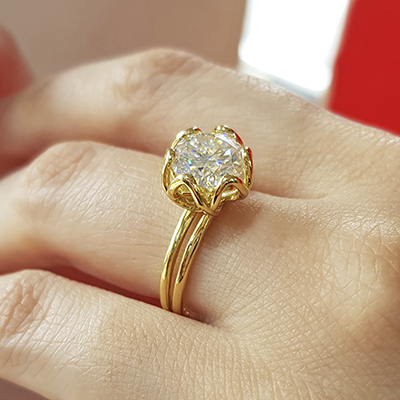 Anéis vitrine-marcas