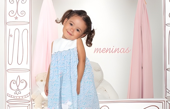 Meninas vitrine-mini
