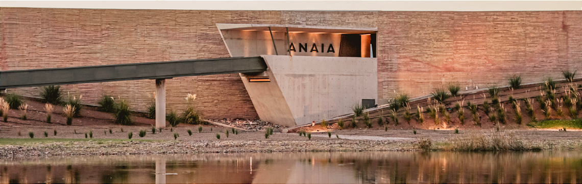 Banner anaia wines