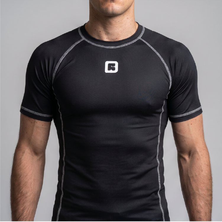 RASH GUARDS  vitrine-24334436