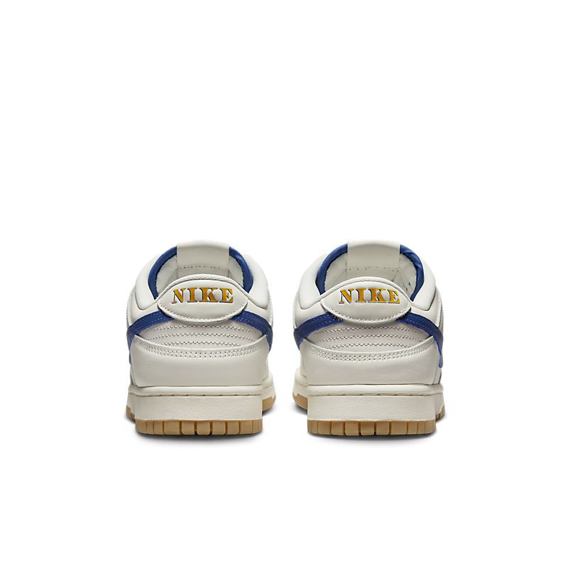 Tênis Nike Dunk Low SE Sail Dark Marina Blue - DX3198-133