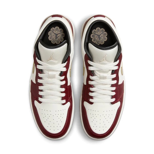 靴 AIR JORDAN 1 LOW SE \