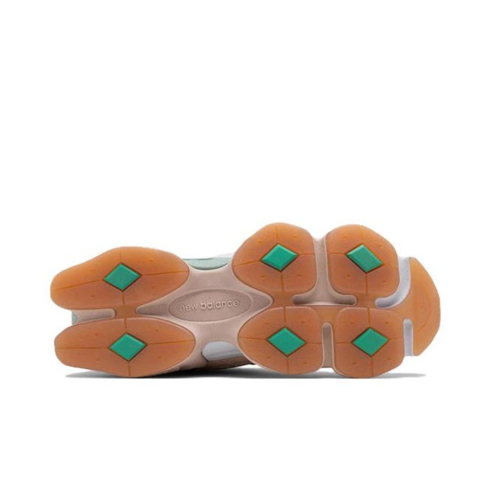 Tênis New Balance 9060 x Joe Freshgoods Penny Cookie Pink