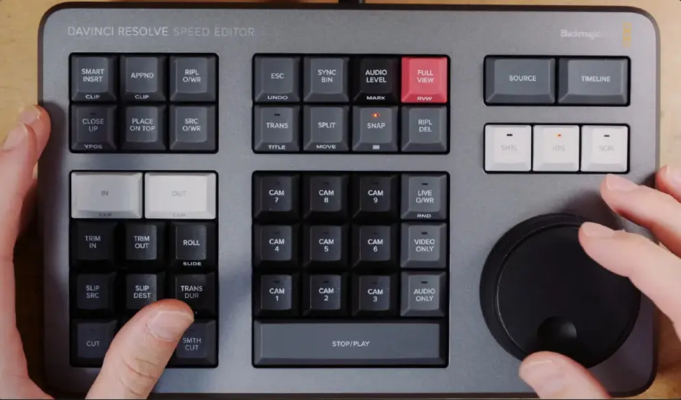 Blackmagic Design DaVinci Resolve Speed Editor (Com Licença Do