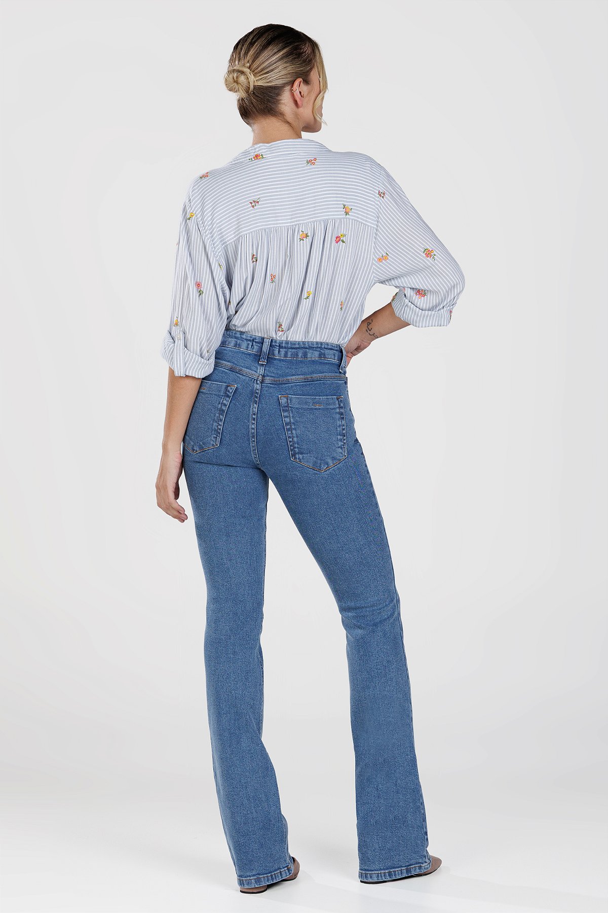 Calça Jeans Boot Cut - Bogotá