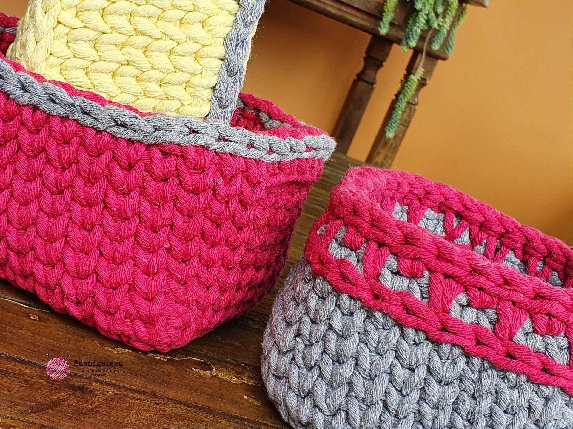 cesto-croche-barbante-retangular-pink-4