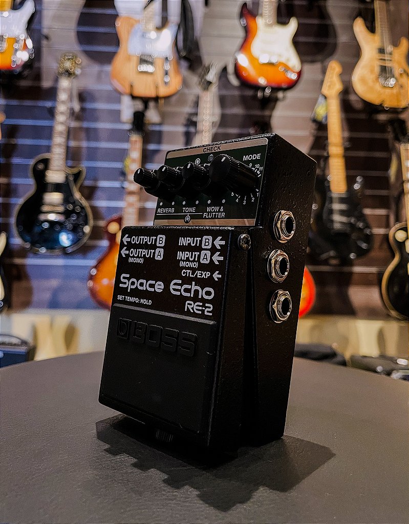 Pedal P/ Guitarra Boss RE 2 - Guitar Music Shop