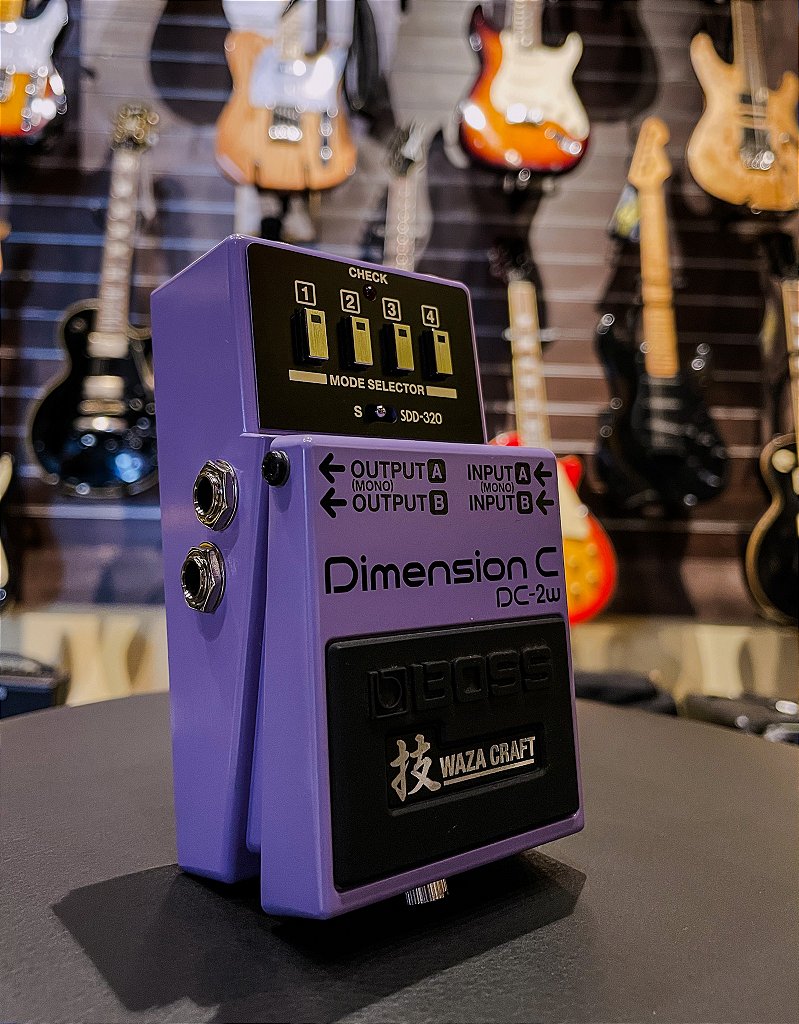 Pedal P/ Guitarra Boss Dc 2 W Dimension - Guitar Music Shop