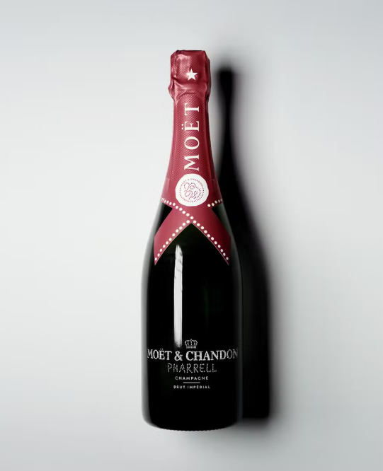 CHAMPAGNE MOET & CHANDON X PHARRELL WILLIAMS CASE RED EDIÇÃO