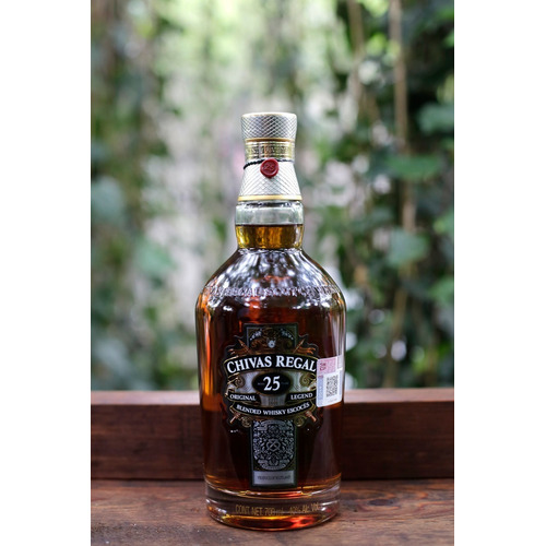 Chivas Regal Whisky 25 anos Escocês - 700ml - Bebida In Box