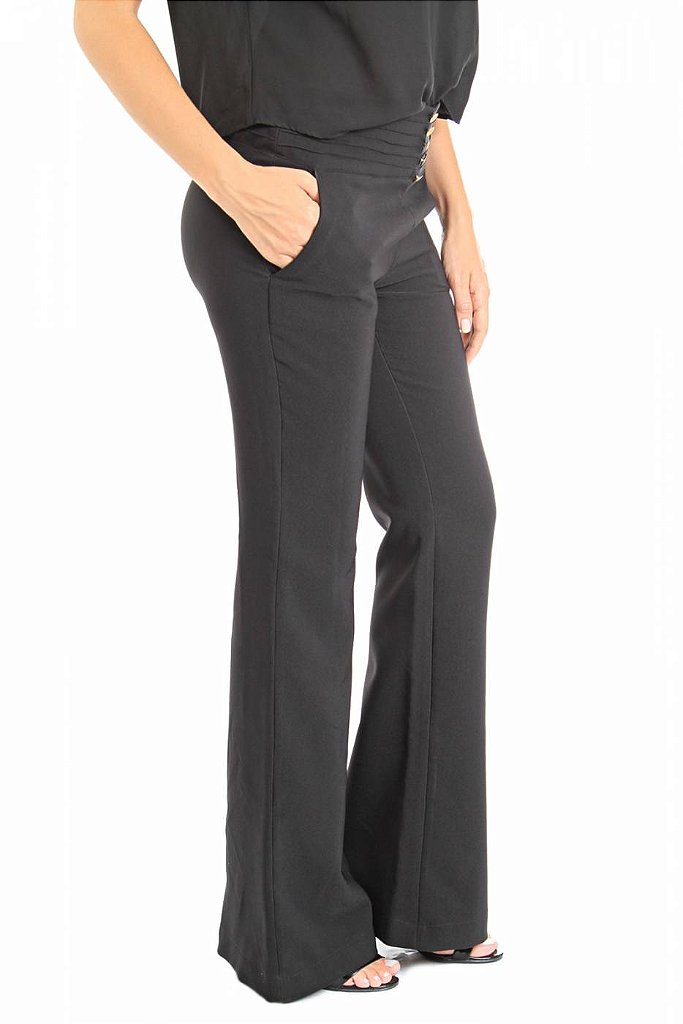 calça flare preta elastano