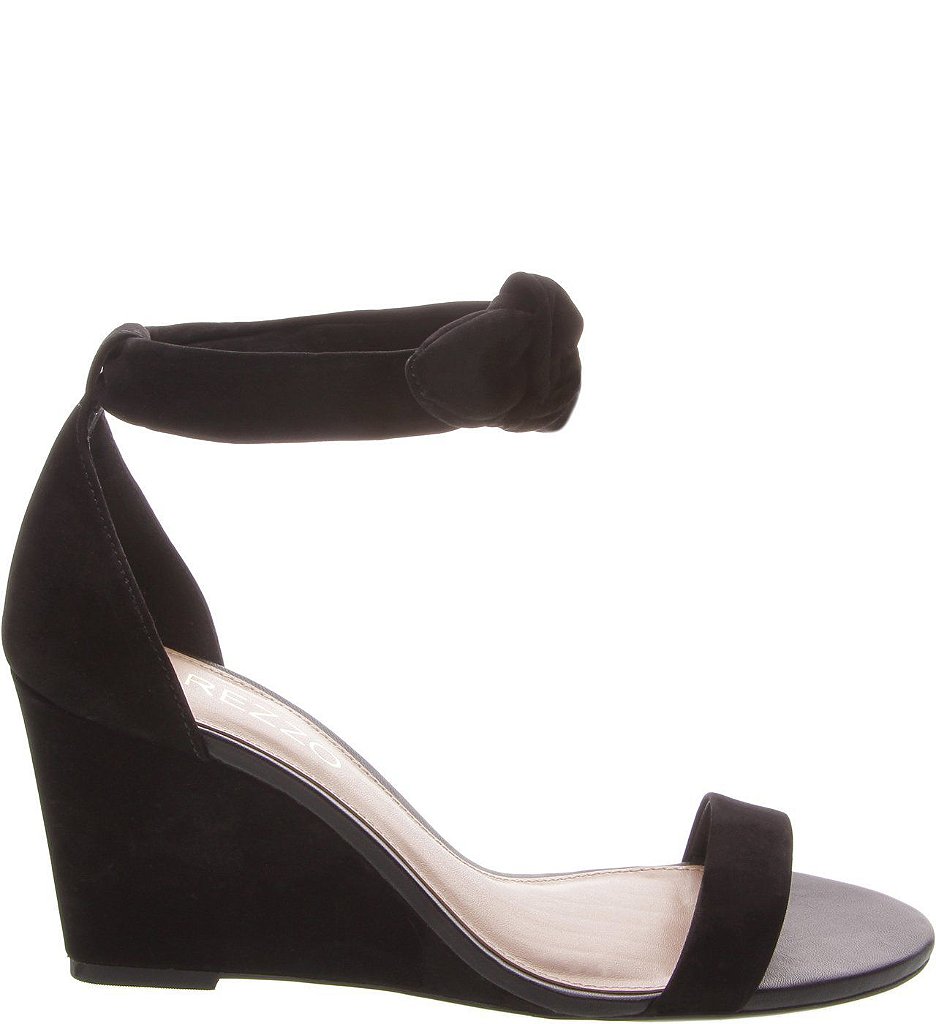 sandalia isabelli preta