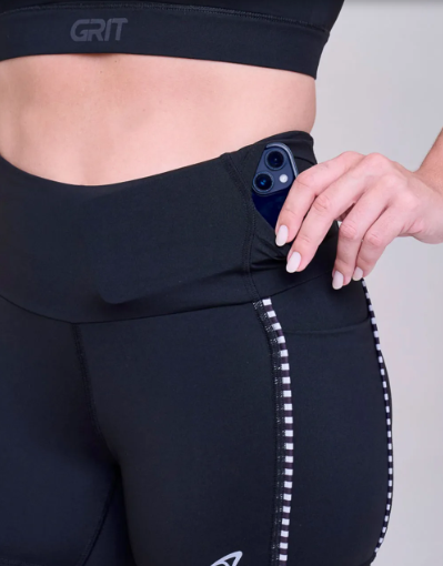 Bermuda Authen Grit Bossa 15 cm Cós 360 Preta - Gurias na Corrida