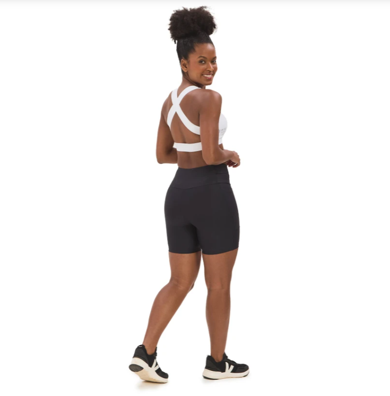 Short La Vie de Compressão com Multibolsos Preto - Gurias na