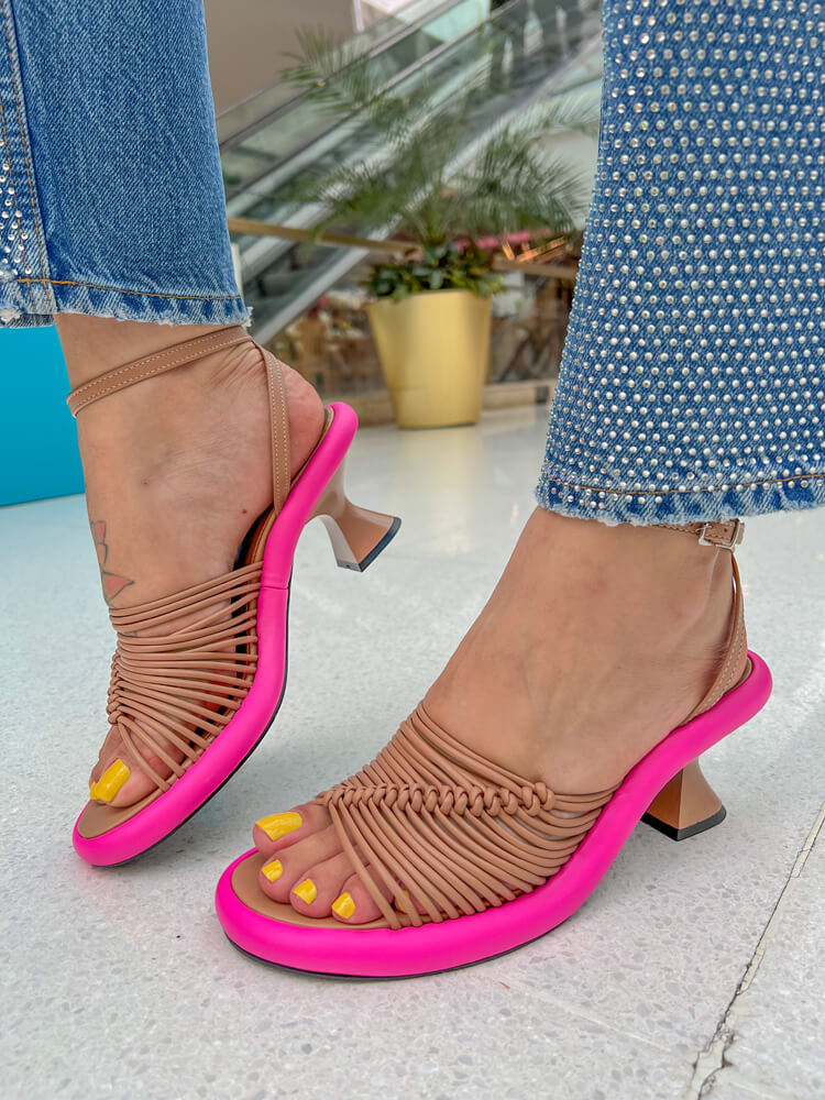 Sandália Silvia Tiras Finas Carmel & Pink - Edição Limitada - Laura's  Boutique - Sapatos Exclusivos