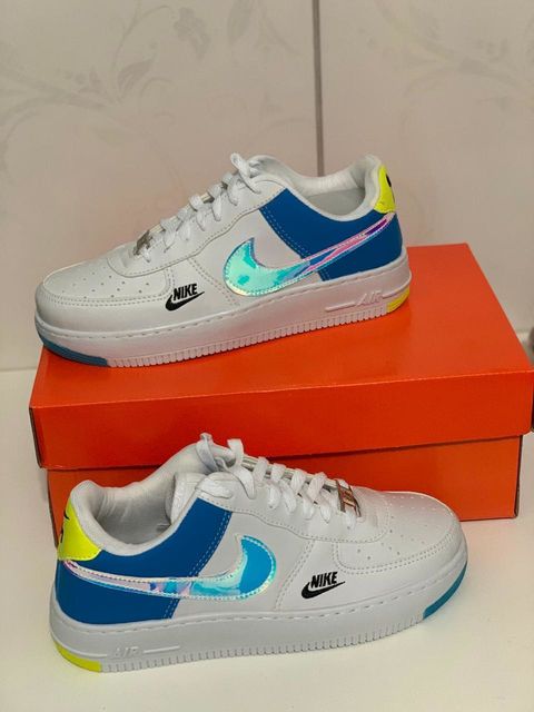 tenis fila holográfico
