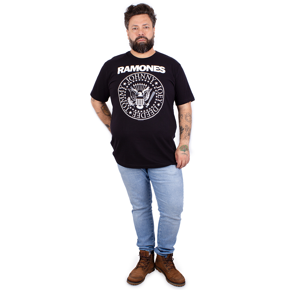 Camiseta Plus Size Ramones Preta - Art Rock Camisetas - Desde 1992