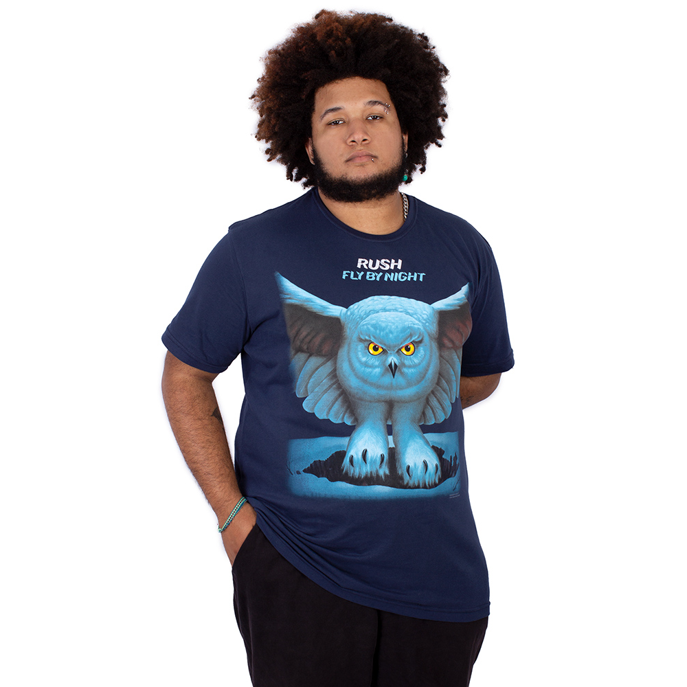 Camiseta Plus Size Rush Fly By Night Marinho - Art Rock Camisetas