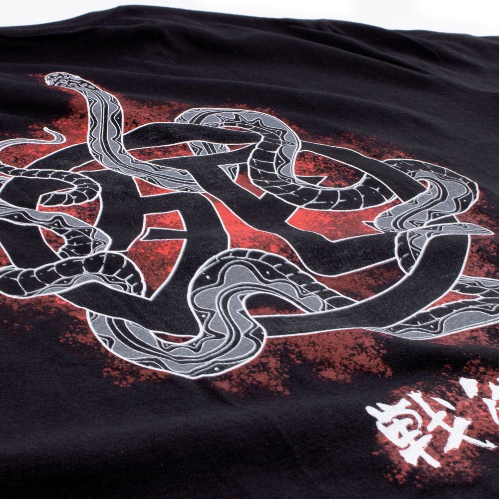 Camiseta Iron Maiden Senjutsu Snake Preta - Art Rock Camisetas