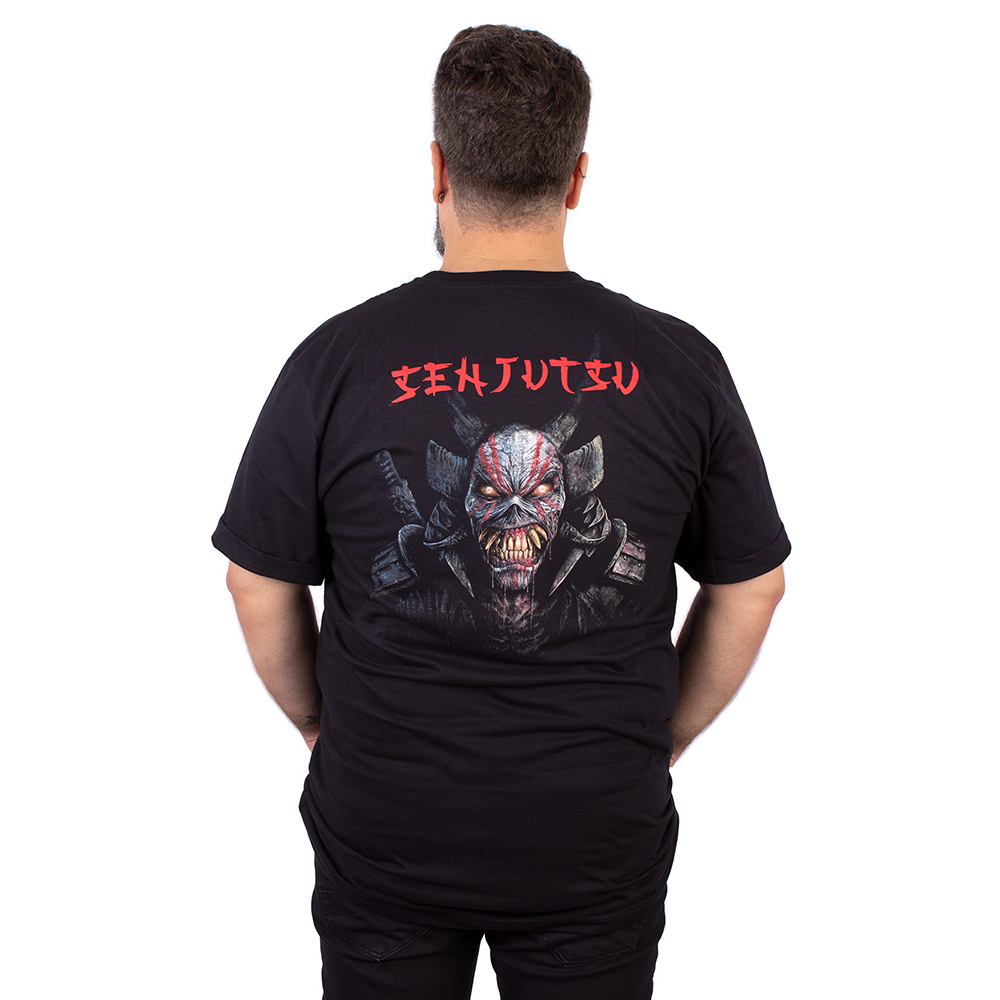 Camiseta Plus Size Iron Maiden Senjutsu Samurai Preta - COMEÇOU A
