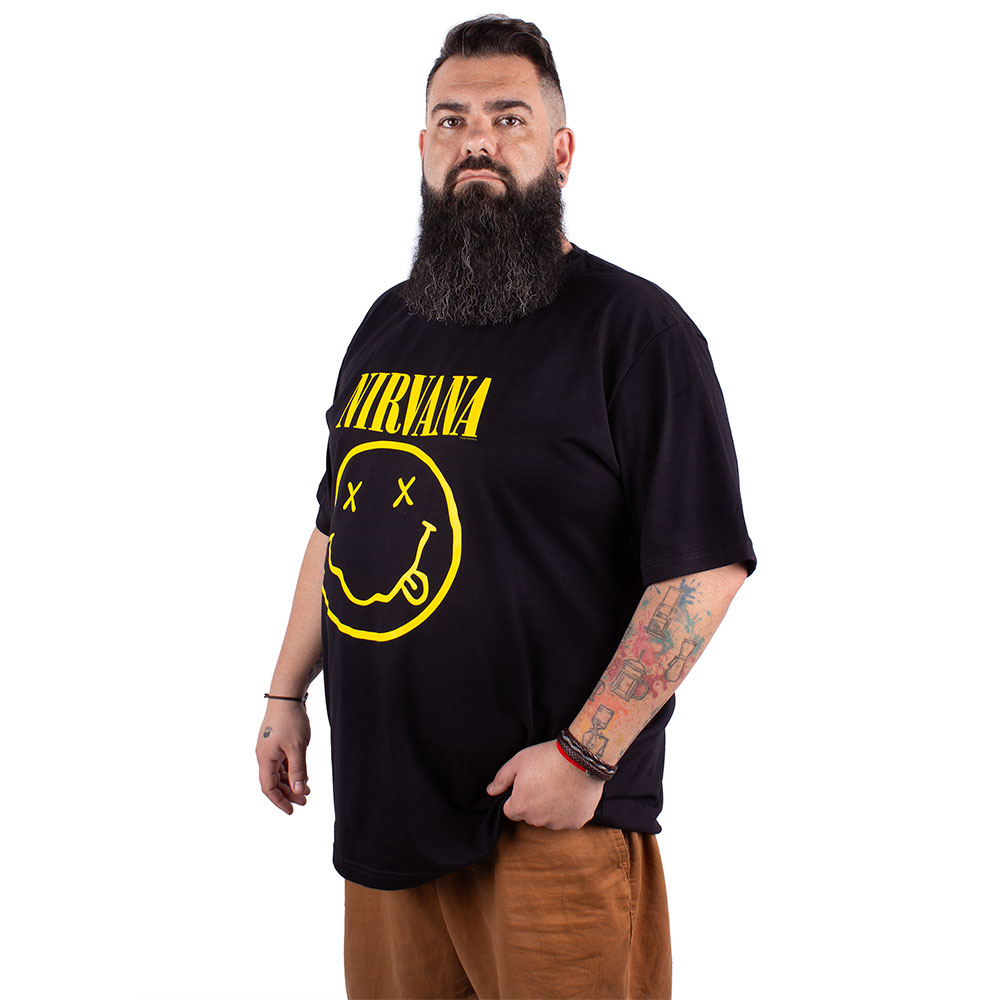 Camiseta Plus Size Nirvana Smile Preta - COMEÇOU A BLACK ROCK