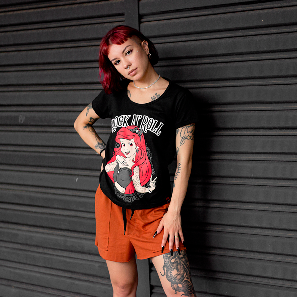 Camiseta ariel tatuada sale