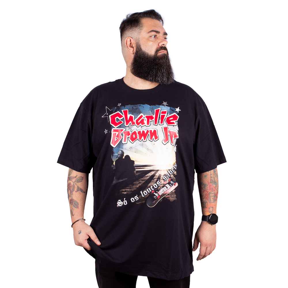 ChaRlie-b☆ Camiseta Charlie Brown Jr. Só Os Loucos Sabem Preta Oficial - Art