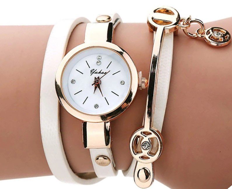 Relógio Feminino Dourado Pulseira Em Couro Bracelete Strass - pendulari |  Óculos Esportivos, Relógios e Acessórios - Envio em 24h | Produtos  Originais | Ofertas Exclusivas!