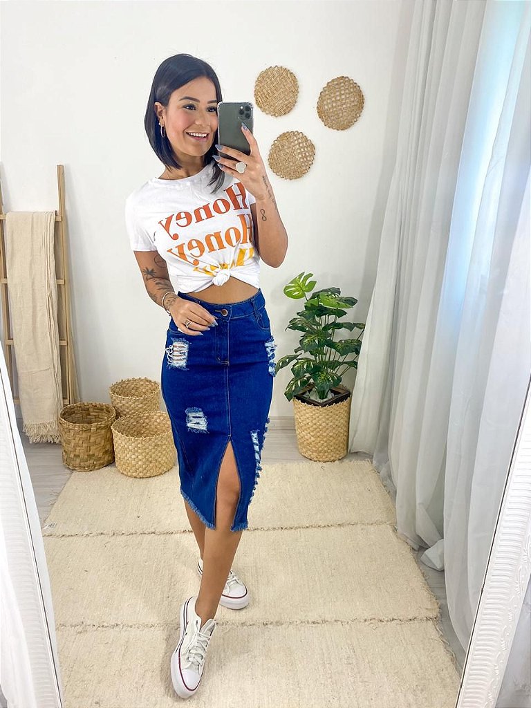 saia rasgada na frente