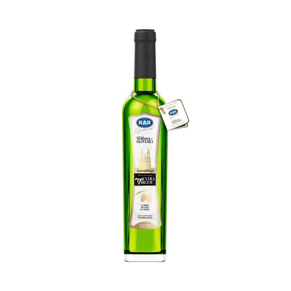 Plyajdagi yalangoch qizlarning havaskor fotosuratlari